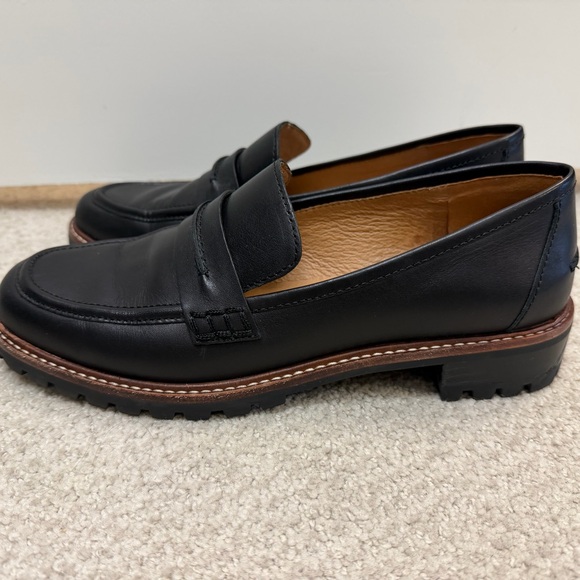 Madewell Classic Black Leather Loafers - Picture 2 of 3